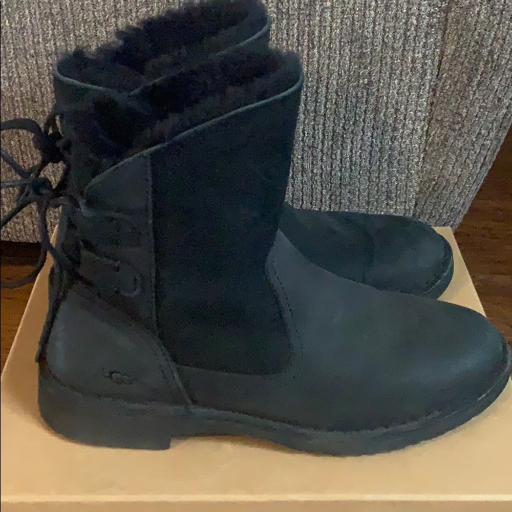 Ugg boots 7.5